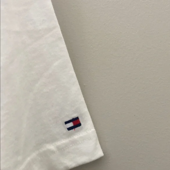 Tommy Hilfiger Short Sleeve Tee M NWT - Picture 4 of 6